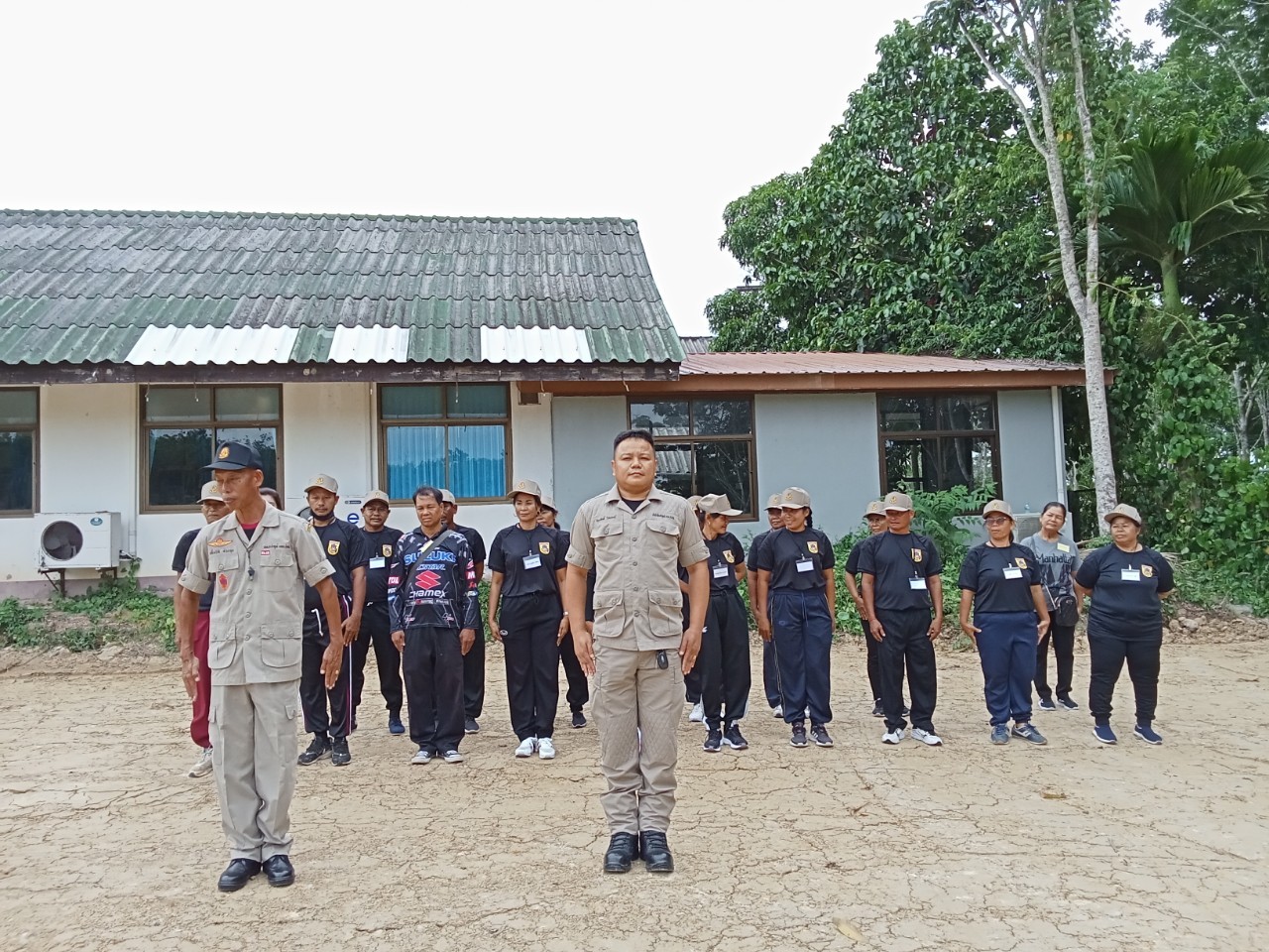 องค์การบริหารส่วนตำบลปันแต จัดกิจกรรมโครงการฝึกอบรมอาสาสมัครป้องกันฝ่ายพลเรือน (อปพร.) ประจำปี 2567 ในระหว่างวันที่ 17 - 21 มิถุนายน 2567  ณ  ห้องประชุมองค์การบริหารส่วนตำบลปันแต